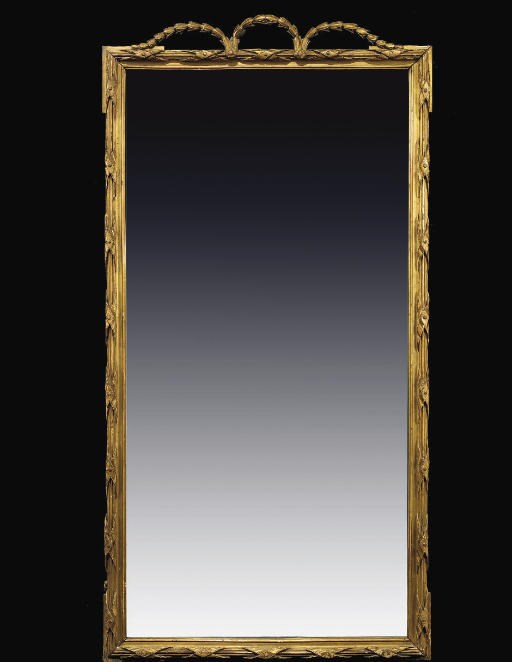 MIROIR DE STYLE NEOCLASSIQUE