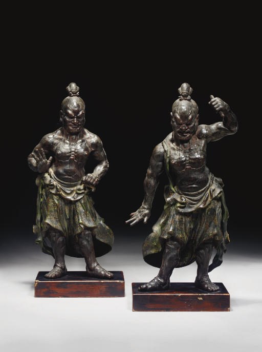 DEUX STATUETTES DE GARDIENS DE TEMPLE (NIO) EN BOIS