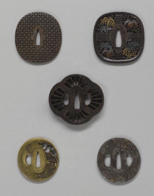 CINQ TSUBA
