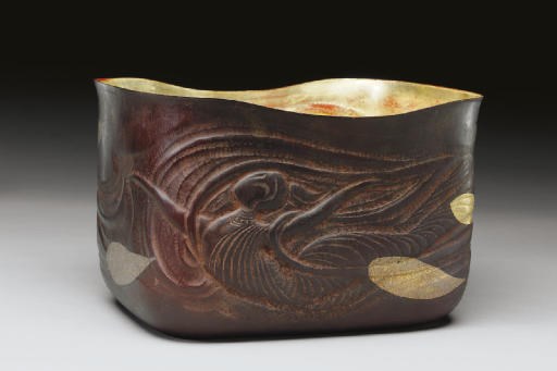 An Iron Flower Basin