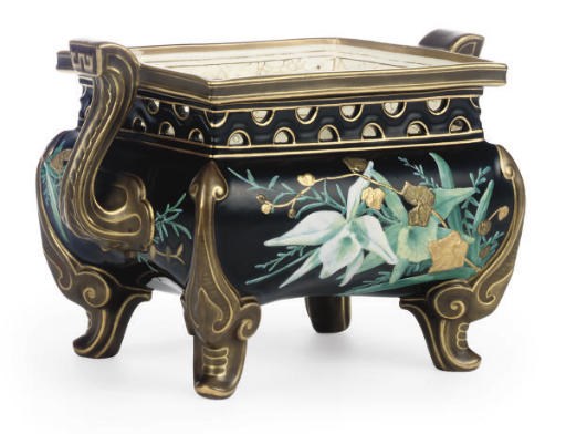 A ROYAL WORCESTER DARK-BLUE-GROUND JAPONAISERIE JARDINIERE