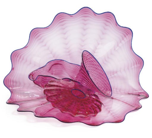 DALE CHIHULY (b. 1941)