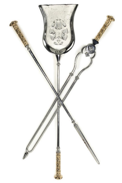 A SET OF THREE EARLY VICTORIAN POLISHED BRASS AND STEEL FIRE-IRONS