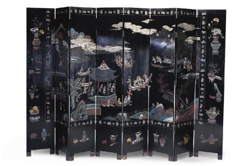 A CHINESE EXPORT BLACK LACQUER AND BANTAMWORK EIGHT FOLD SCREEN