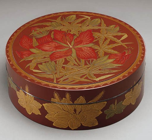 A Round Lacquer Box with Flowers