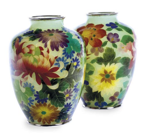 A PAIR OF JAPANESE PLIQUE-A-JOUR GREEN GROUND SMALL BALUSTER VASES,