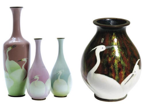 A GROUP OF FOUR JAPANESE WIRELESS ENAMELED MUSEN VASES DECORATED WITH EGRETS,