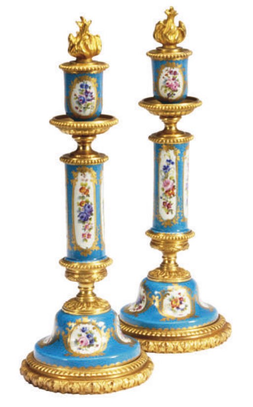 A PAIR OF GILT-BRONZE MOUNTED SÈVRES-STYLE TURQUOISE-GROUND PORCELAIN CANDLESTICKS,