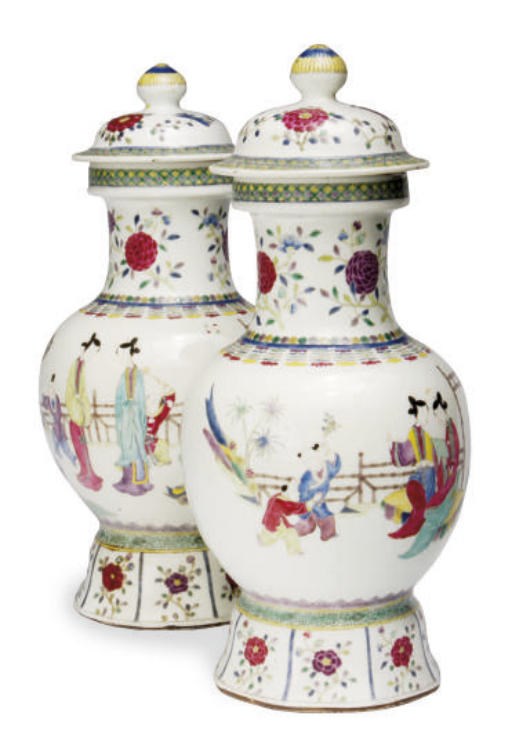 A PAIR OF CHINESE EXPORT FAMILLE ROSE LARGE JARS AND COVERS,