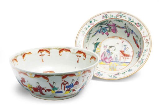 TWO CHINESE EXPORT FAMILLE ROSE BOWLS AND TWO BASINS,