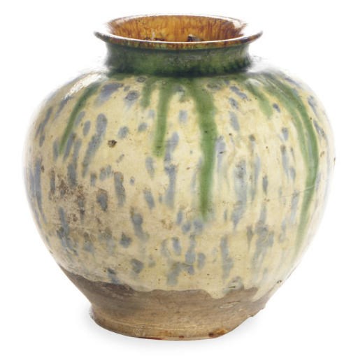 A CHINESE TANG-STYLE SANCAI-GLAZED VASE