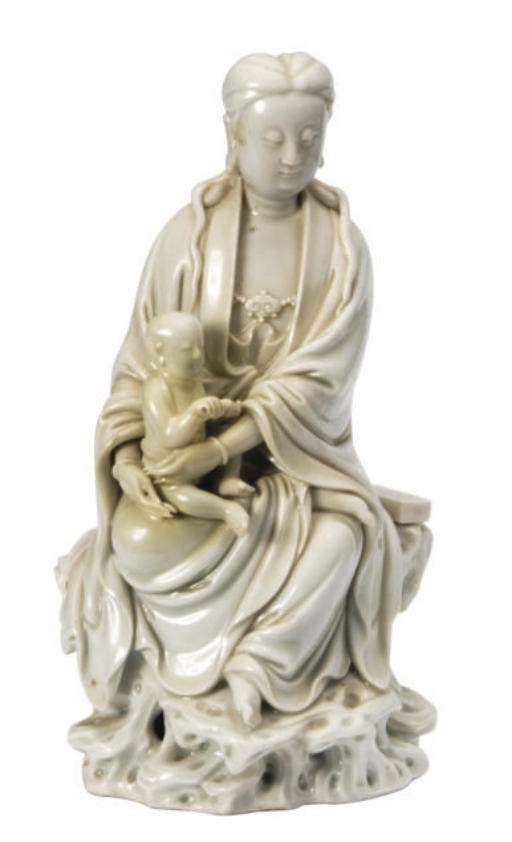 A CHINESE BLANC DE CHINE FIGURE OF A GUANYIN AND BUDDHA,