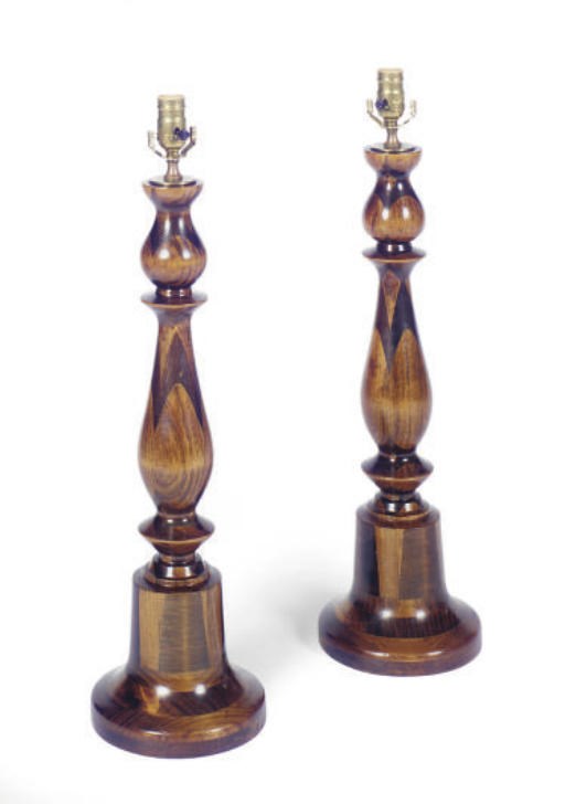 A PAIR OF STAINED-WOOD TABLE LAMPS,