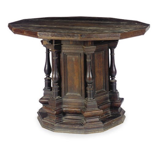 AN ITALIAN WALNUT CENTER TABLE,