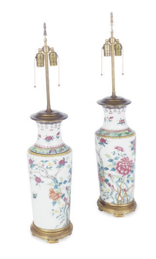 A PAIR OF PORCELAIN VASES MOUNTED AS LAMPS,
