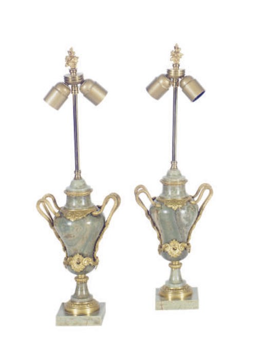 A PAIR OF ORMOLU-MOUNTED GREEN MARBLE TABLE LAMPS,