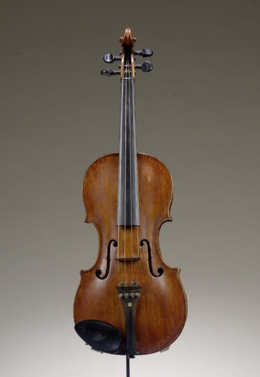 A COMPOSITE VIOLIN