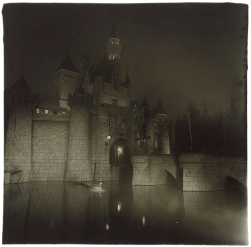 DIANE ARBUS (1923-1971)