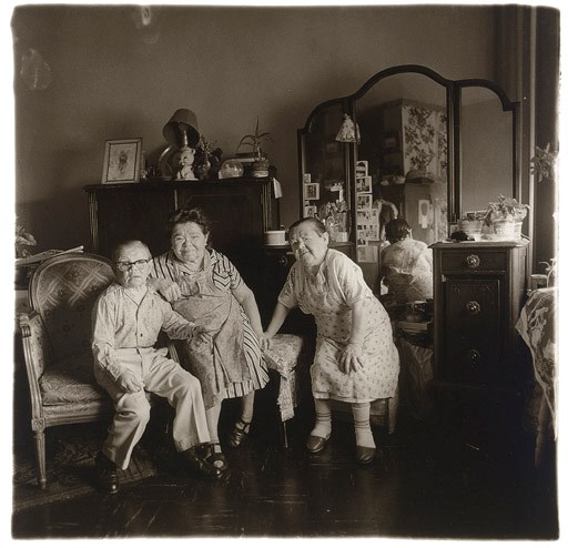DIANE ARBUS (1923-1971)