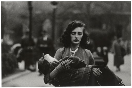 DIANE ARBUS (1923-1971)