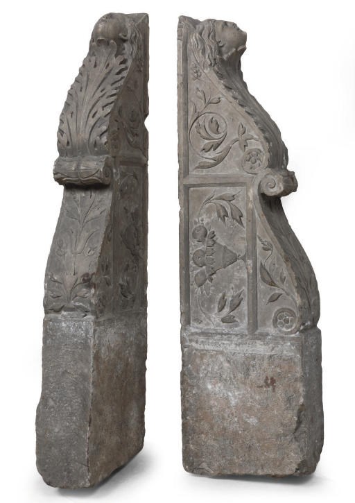 A PAIR OF ITALIAN CARVED HARDSTONE BRACKETS