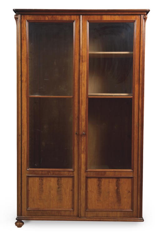 AN AUSTRIAN MAHOGANY DISPLAY CASE