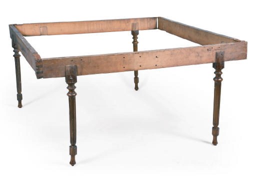 AN AUSTRIAN WALNUT EXTENDABLE DINING-TABLE