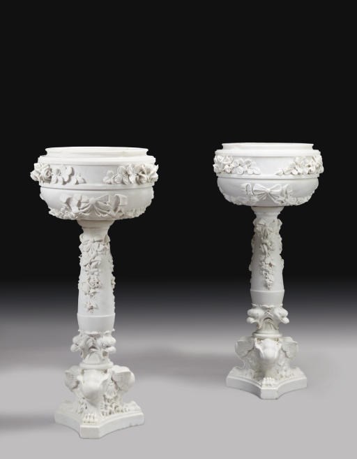 A PAIR OF CARVED MARBLE JARDINIERES-ON-STANDS