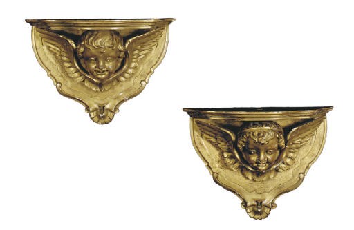 A PAIR OF FRENCH GILTWOOD WALL BRACKETS