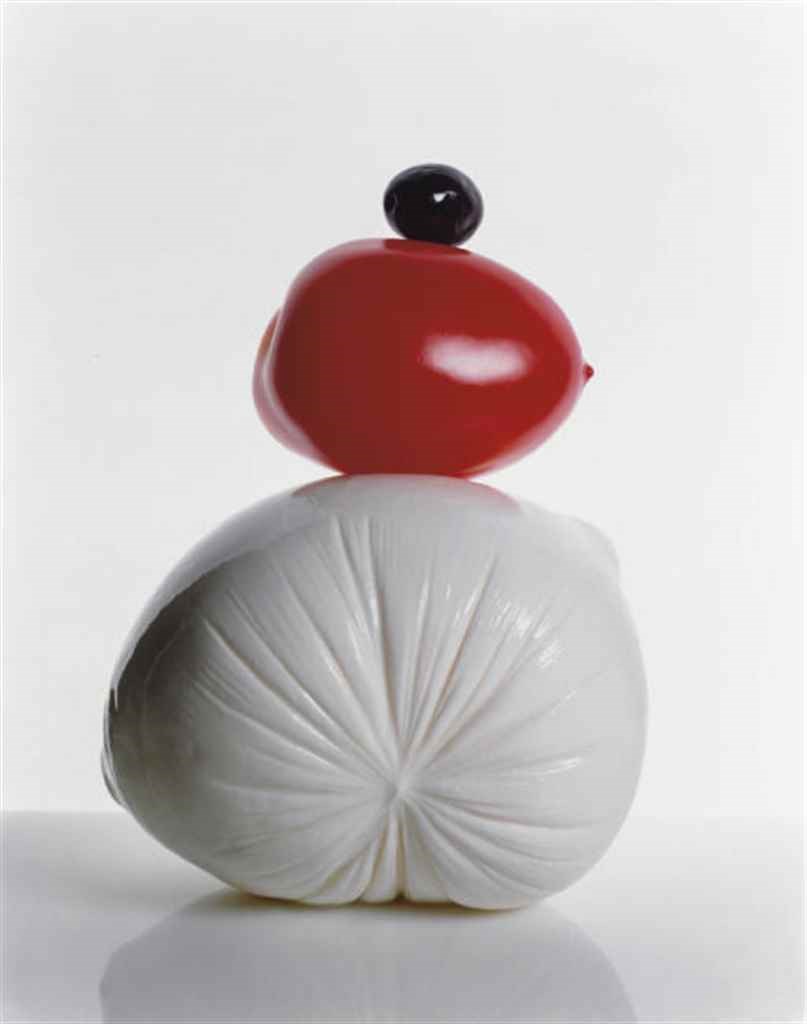 IRVING PENN (B. 1917)