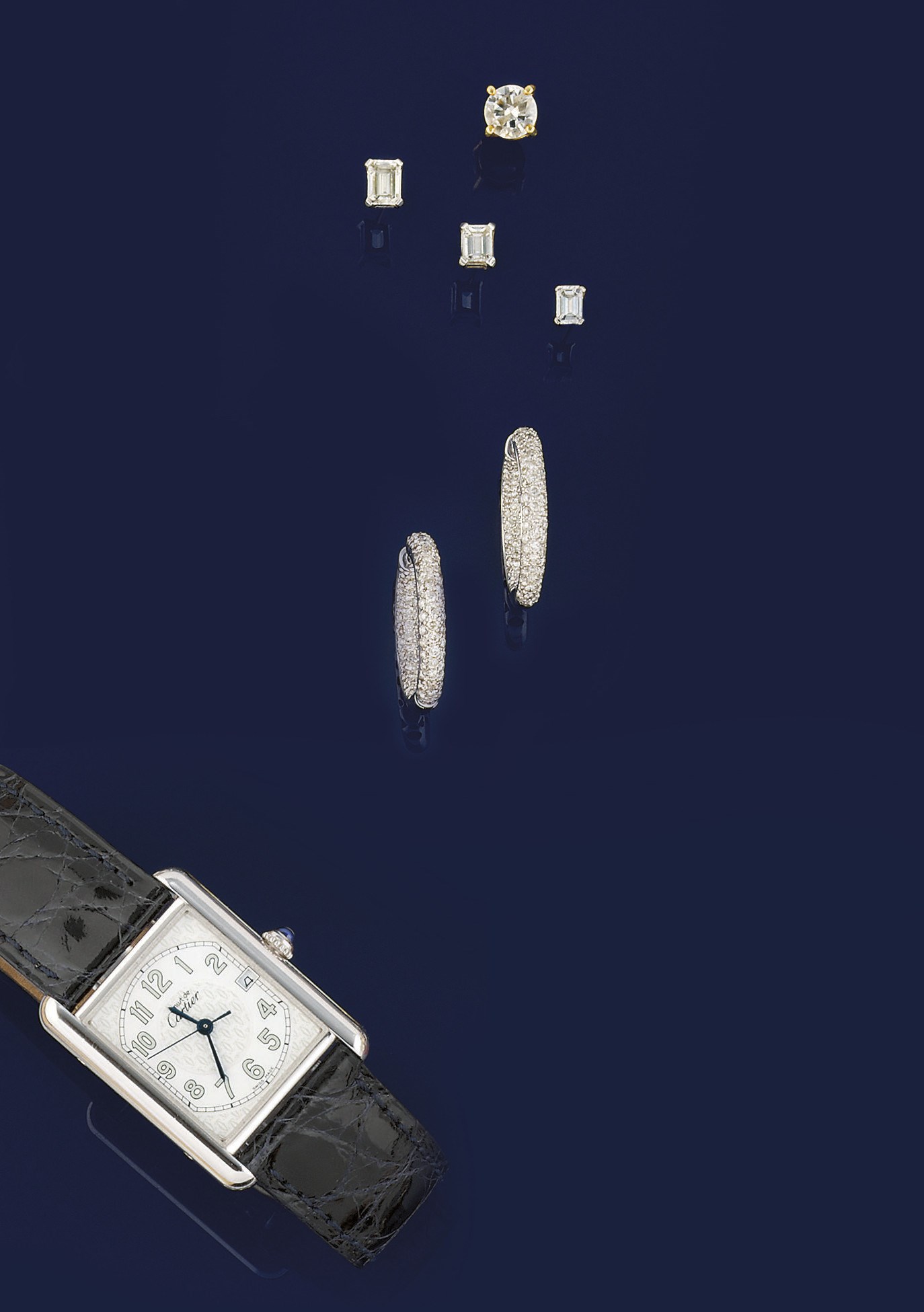A group of jewellery