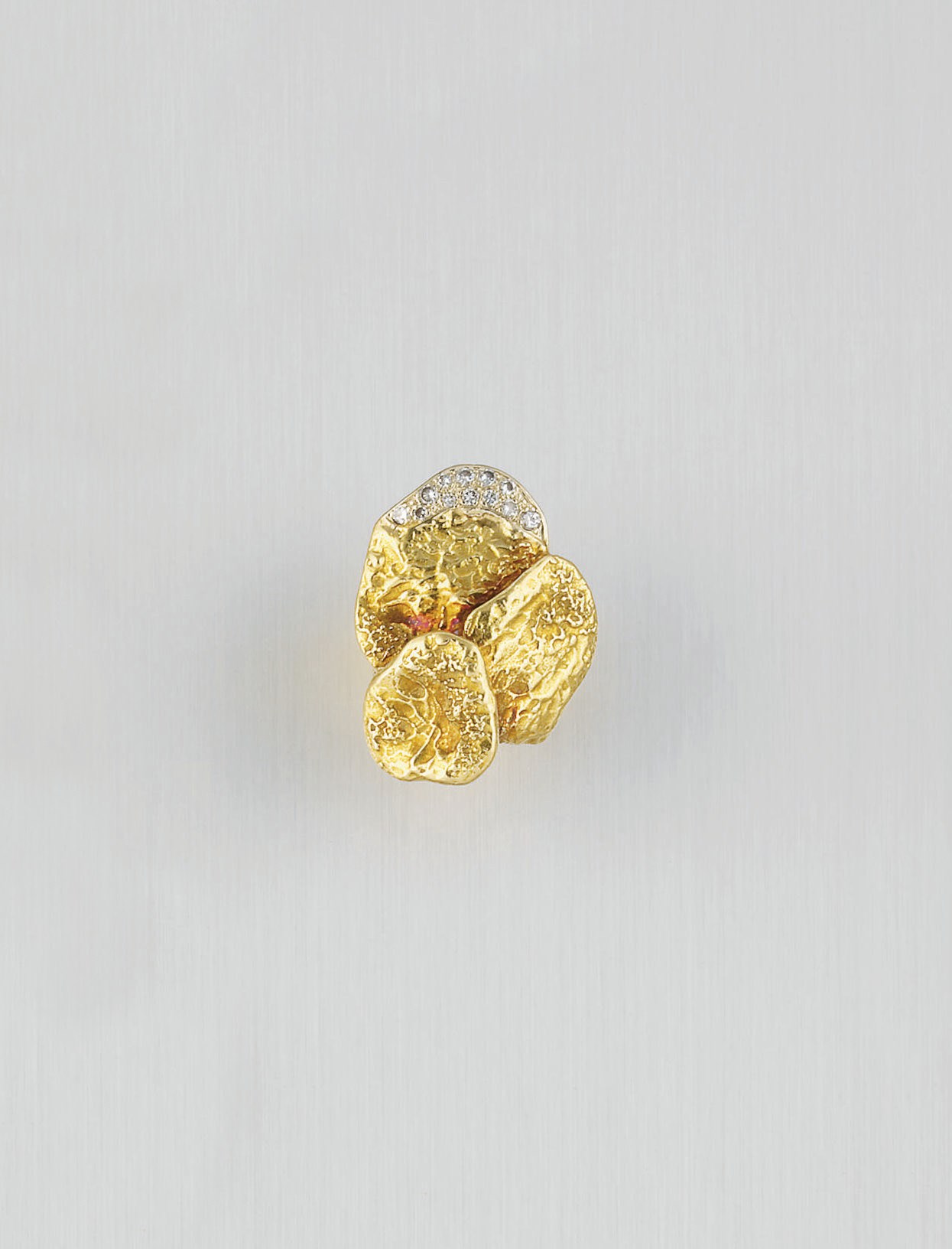 A DIAMOND SET RING