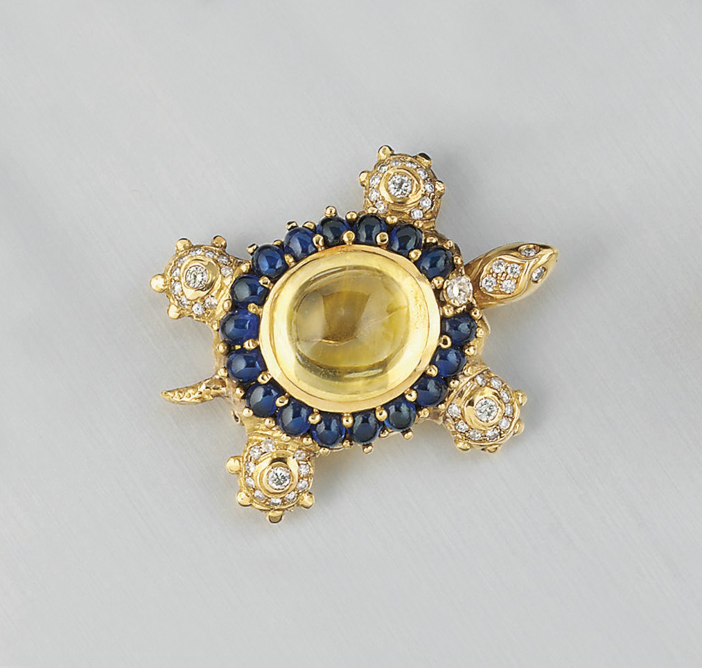 A YELLOW SAPPHIRE, SAPPHIRE AND DIAMOND BROOCH, BY F MORONI