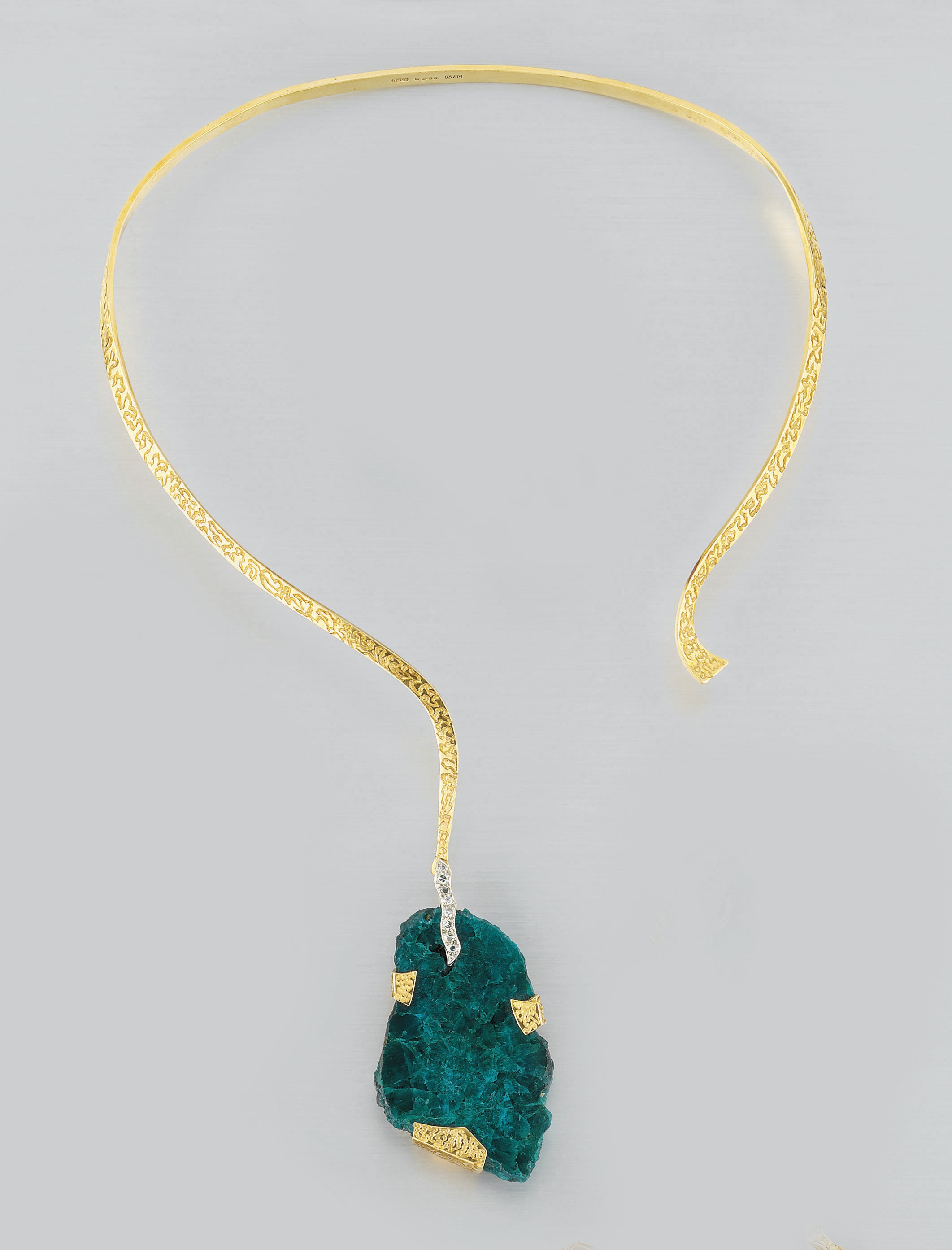 A GOLD, DIOPTASE AND DIAMOND PENDANT NECKLACE, BY ANDREW GRIMA