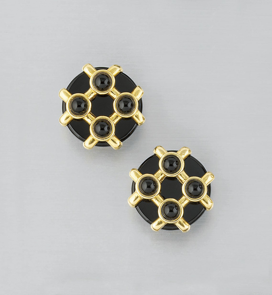 A PAIR OF ONYX EARCLIPS, BY A.CIPULLO FOR CARTIER