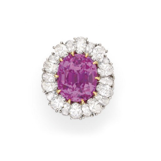 A FINE PINK SAPPHIRE AND DIAMOND RING