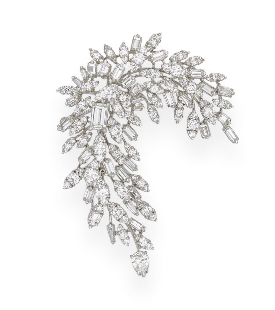 A DIAMOND BROOCH