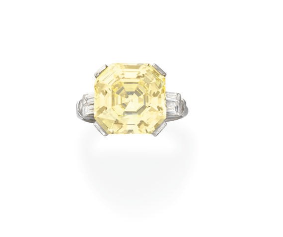 A COLORED DIAMOND RING