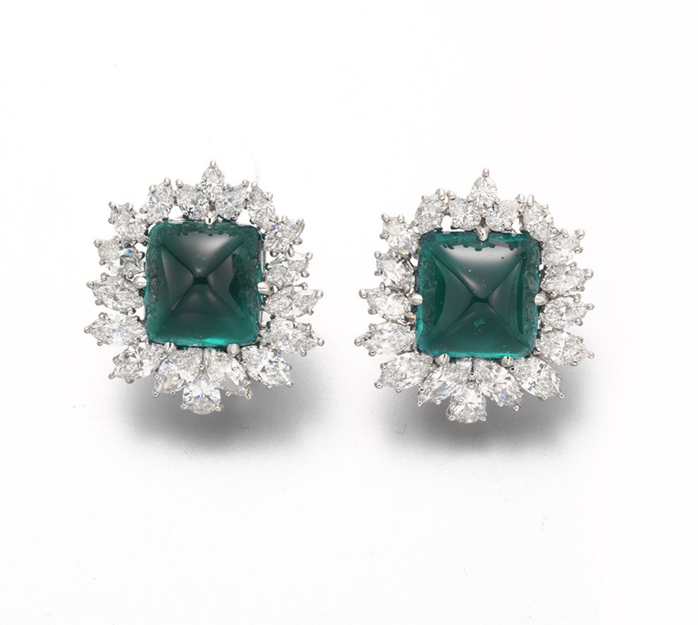 A PAIR OF SUPERB EMERALD AND DIAMOND EAR CLIPS