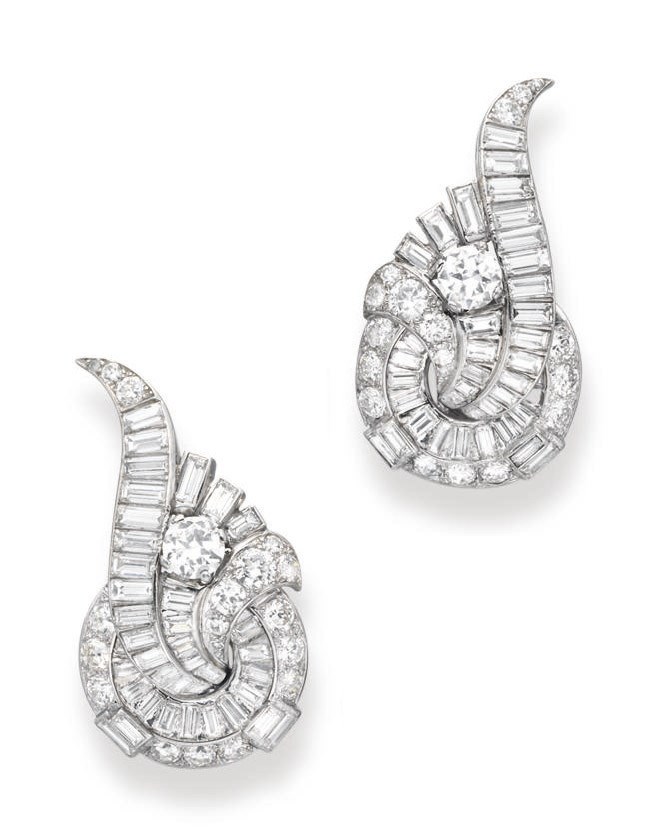 A PAIR OF DIAMOND EAR CLIPS, BY CARTIER