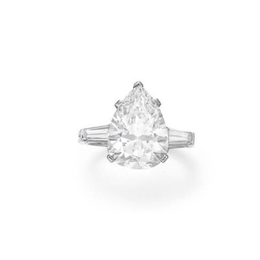 A DIAMOND RING, BY TIFFANY & CO.