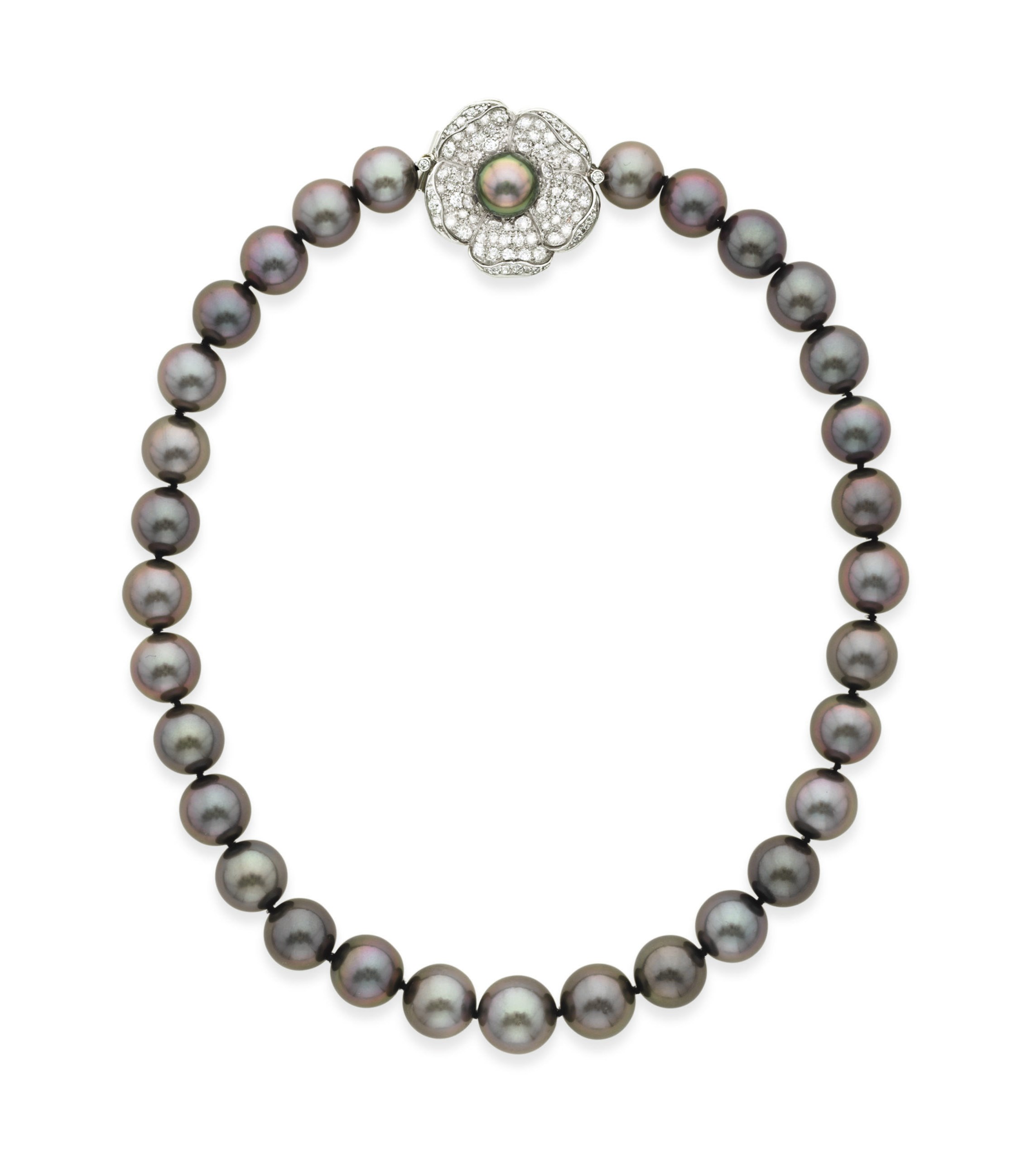 A SINGLE-STRAND BLACK CULTURED PEARL AND DIAMOND NECKLACE