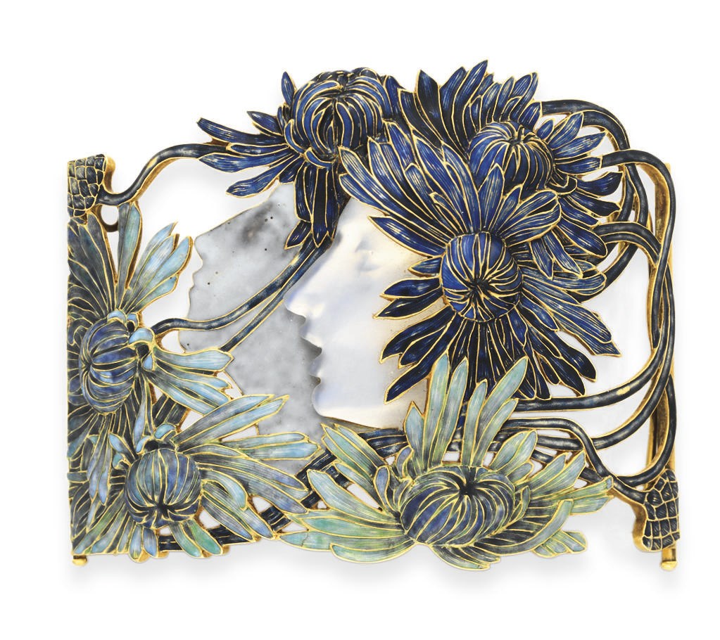 AN ART NOUVEAU ENAMEL AND GLASS "NARCISSE" DOG COLLAR PLAQUE, BY RENE LALIQUE