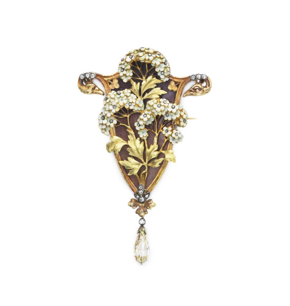 AN ART NOUVEAU ENAMEL AND DIAMOND HYDRANGEA BROOCH, BY BOUCHERON