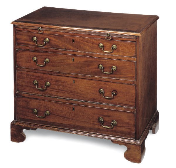 A GEORGE III MAHOGANY CHEST