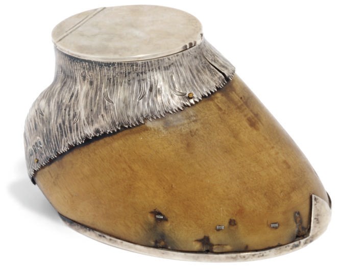 A LATE VICTORIAN SILVER MOUNTED HORSE'S HOOF INKWELL