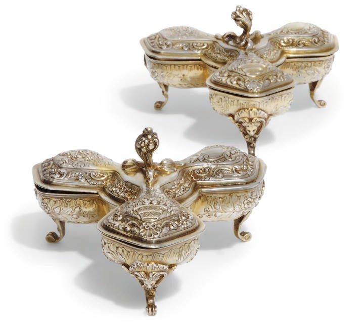 A PAIR OF FRENCH SILVER-GILT SPICE CONTAINERS IN THE 18TH CENTURY STYLE