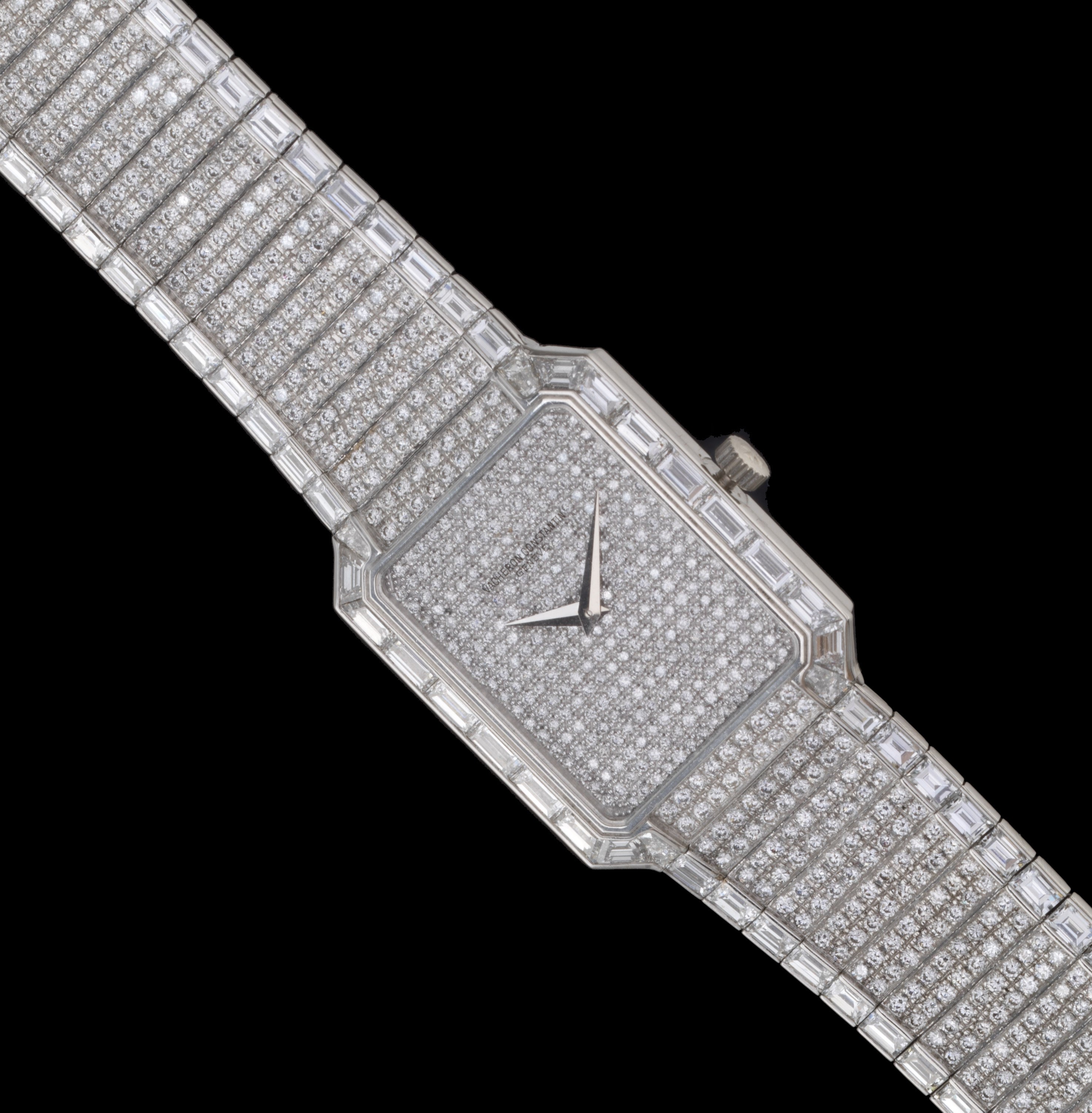 VACHERON CONSTANTIN.
IMPRESSIVE AND ELEGANT, 18K WHITE GOLD AND FULL DIAMOND-SET MANUAL-WINDING BRACELET WATCH