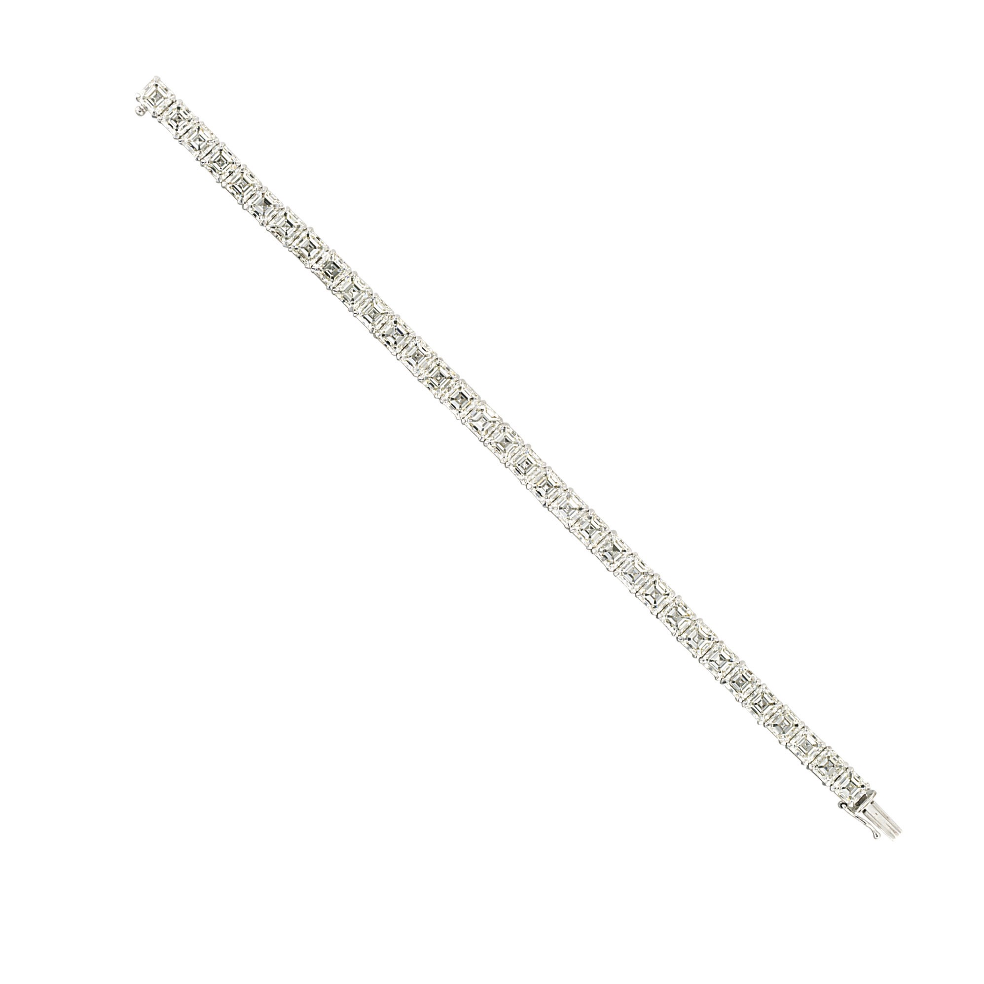 A DIAMOND LINE BRACELET