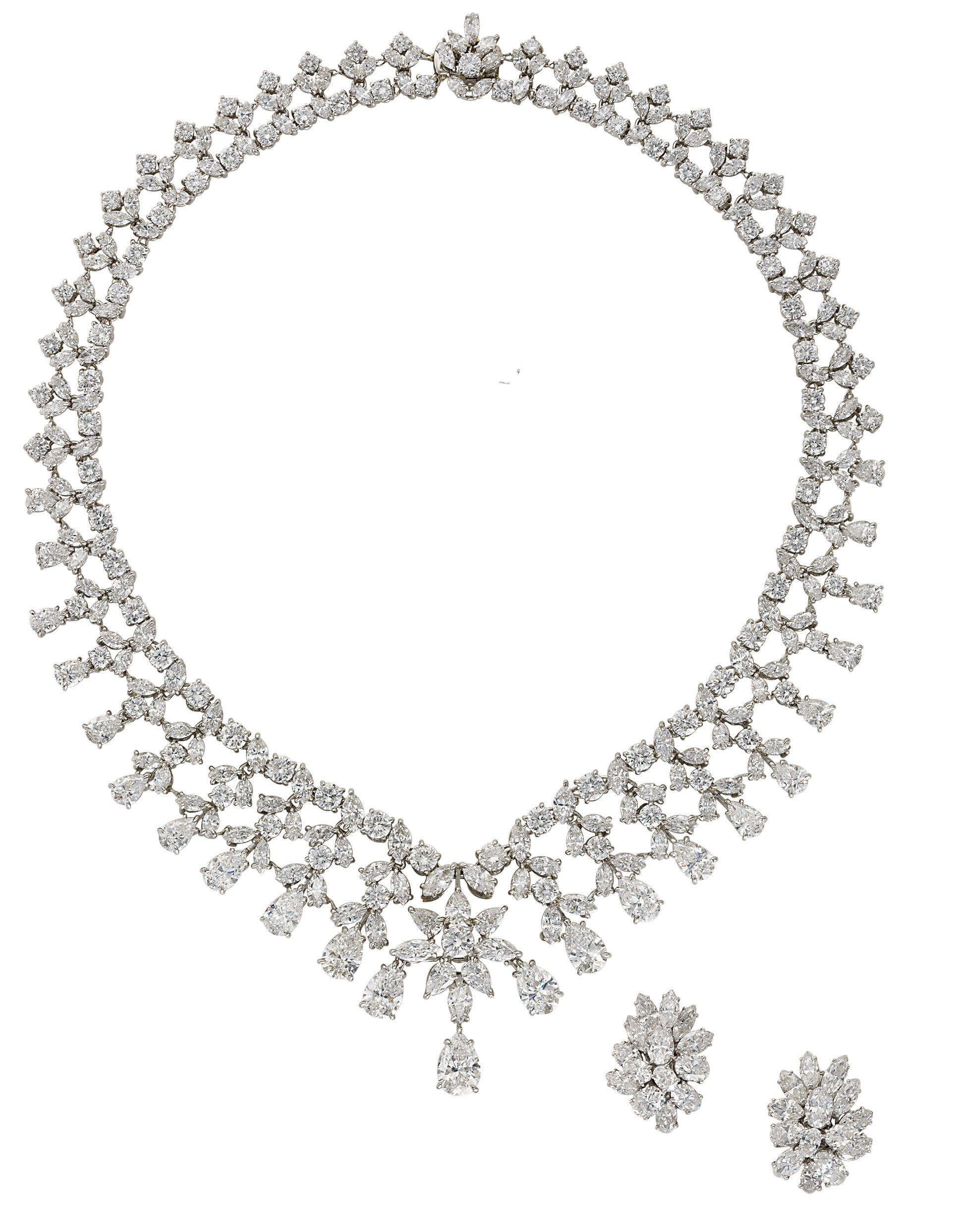 A DIAMOND NECKLACE AND EAR CLIPS